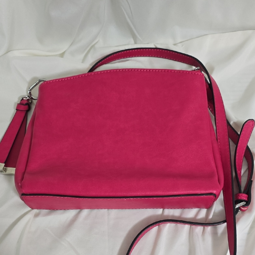Nine West Hot Pink Crossbody Bag 3 Compartments Matte Finish - Picture 8 of 9